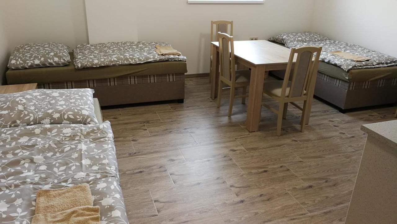 Apartmanove Ubytovanie Vkf Volkovce Zewnętrze zdjęcie